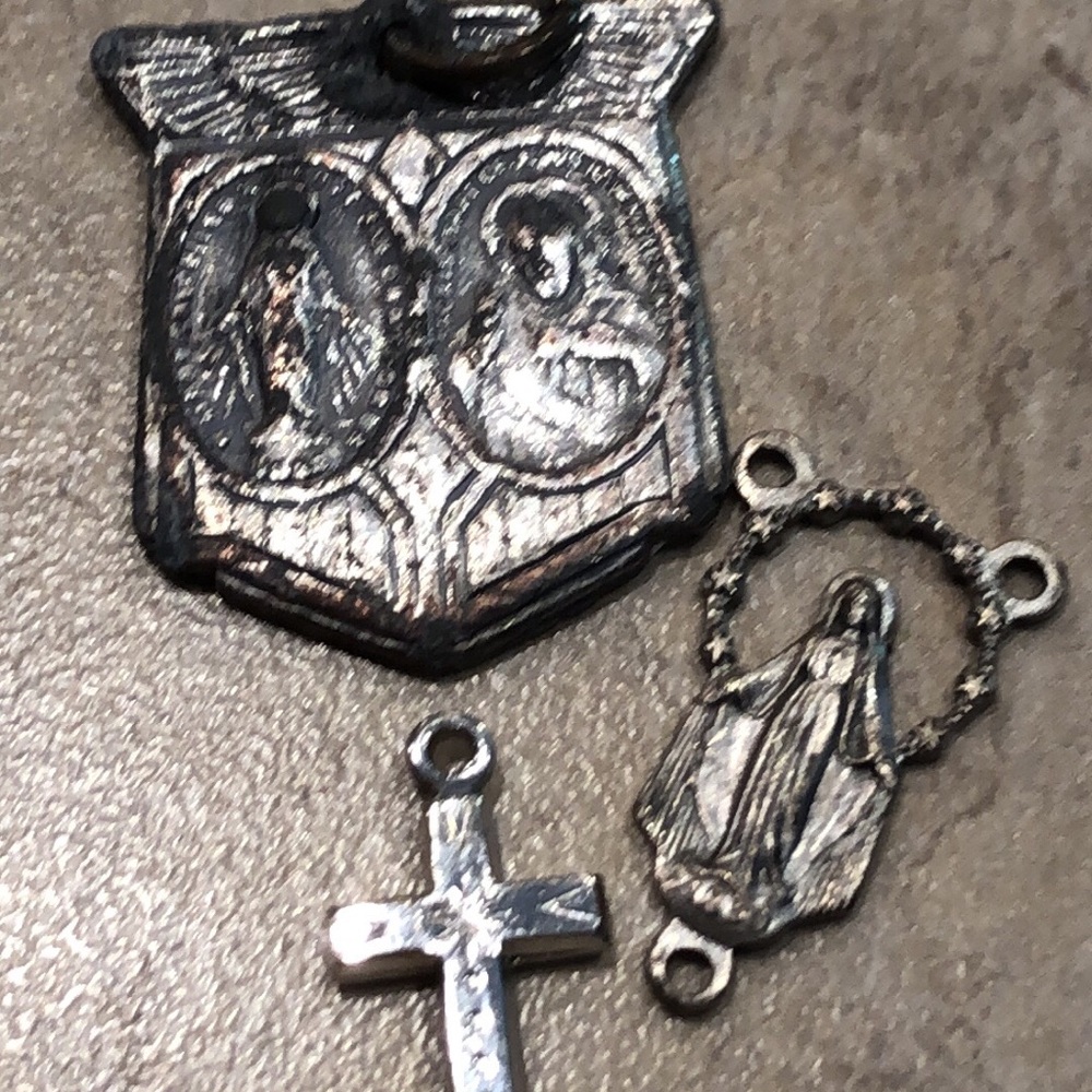 Vintage lot of religious metals